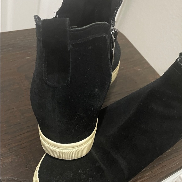 Blondo Black Suede Wedge Sneaker Booties - Picture 6 of 8